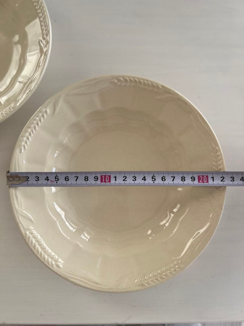 フランスアンティーク　麦の穂のレリーフ　アイボリーのスーププレート2枚セット