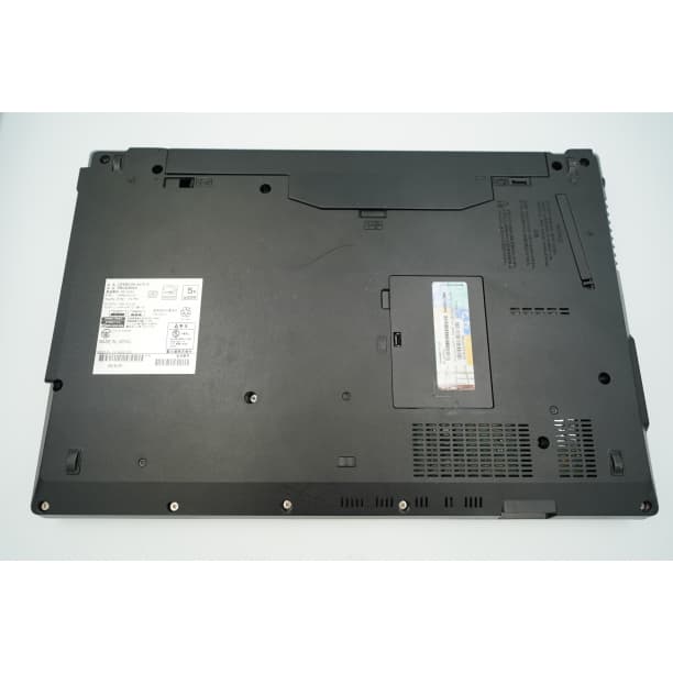 動作◎ 15 富士通 Celeron 2950M SSD256GB オフィス