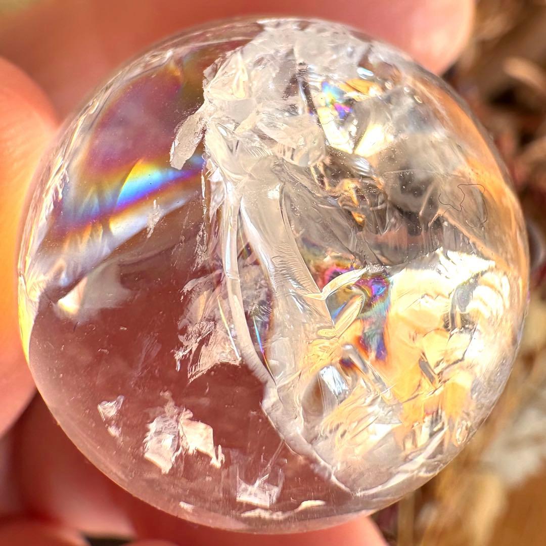 感謝価格♥龍神様の宿る濃虹入り♥幸福を呼び持ち主を虹色に輝かせるアイリスクォーツ