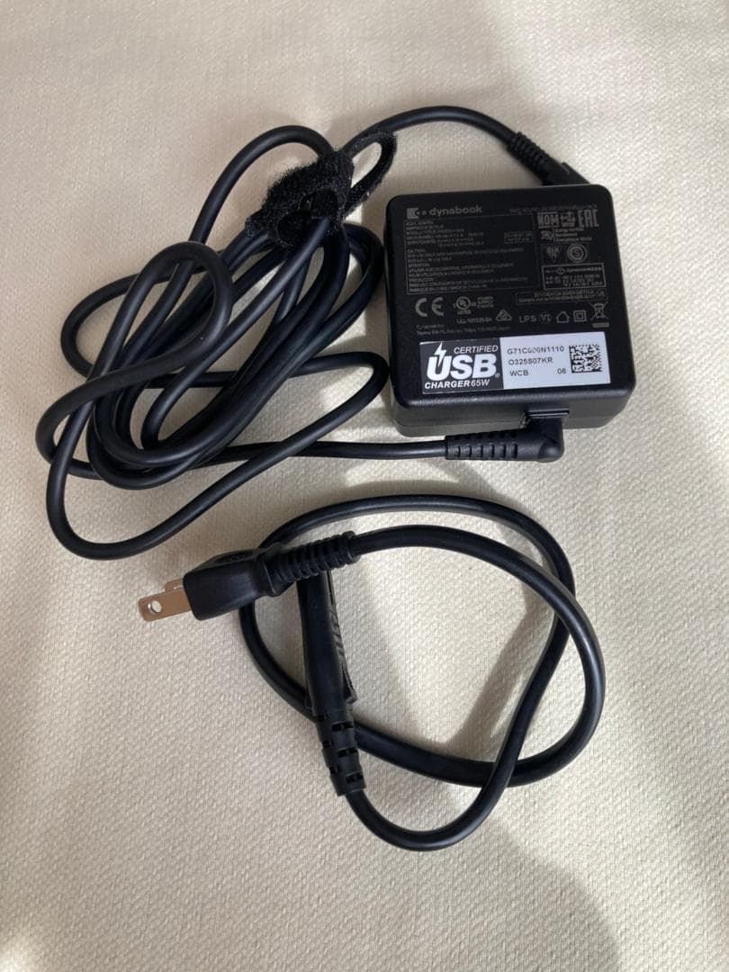 第12世代10コアi5/16G/爆速dynabook G83/顔・指紋認証