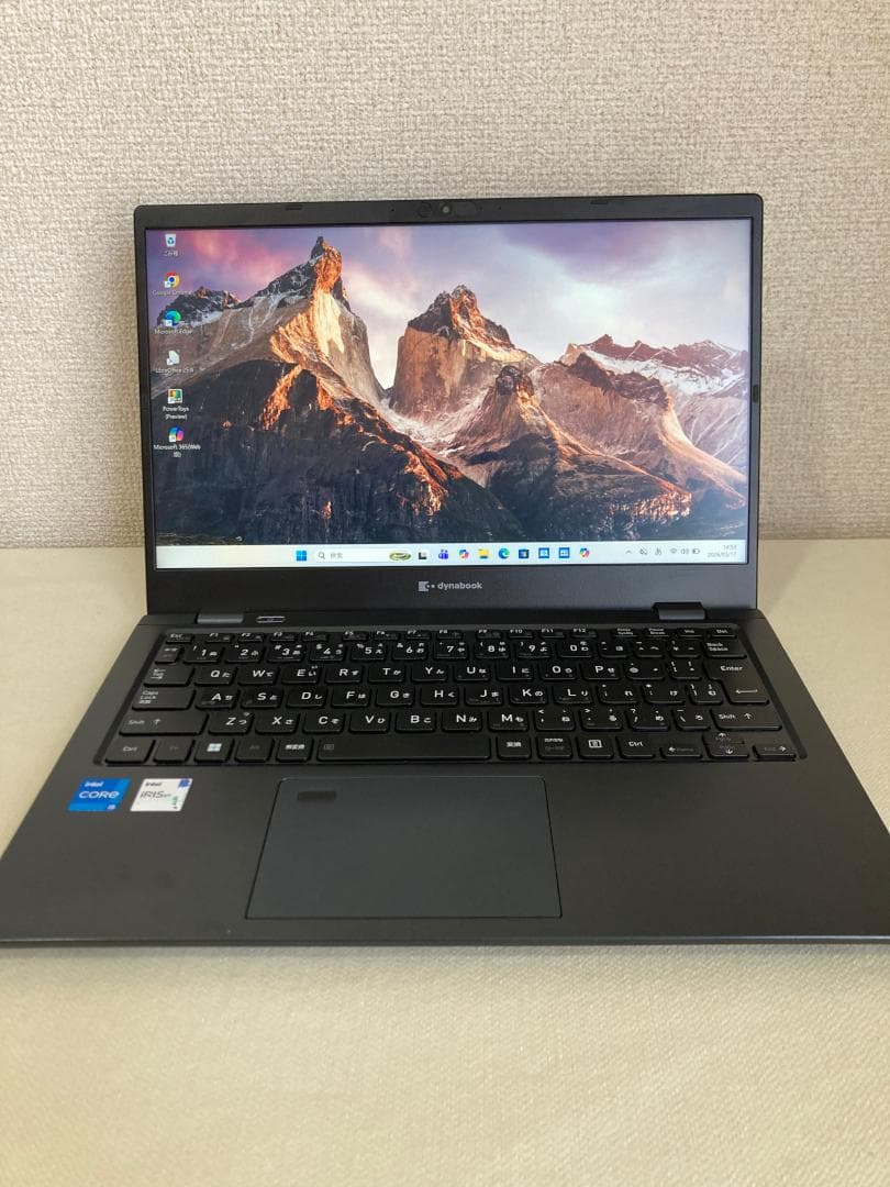 第12世代10コアi5/16G/爆速dynabook G83/顔・指紋認証