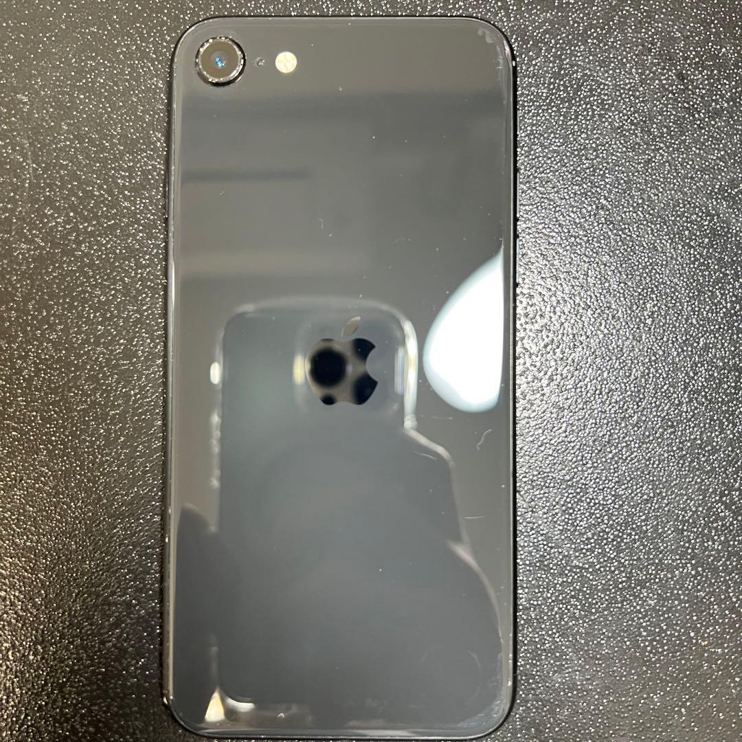 【早い者勝ち】iPhoneSE 第2世代　64GB SIMフリー