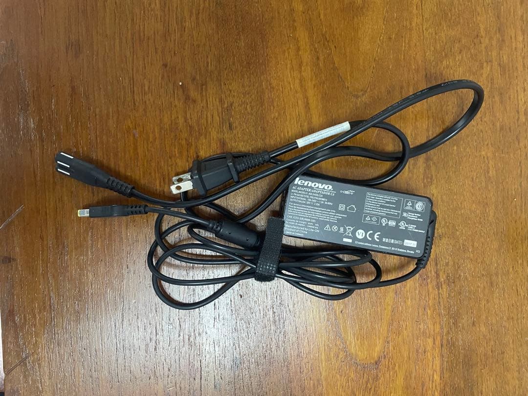 ThinkPad X270 i5-7200U 4GB SSD256GB 軽量