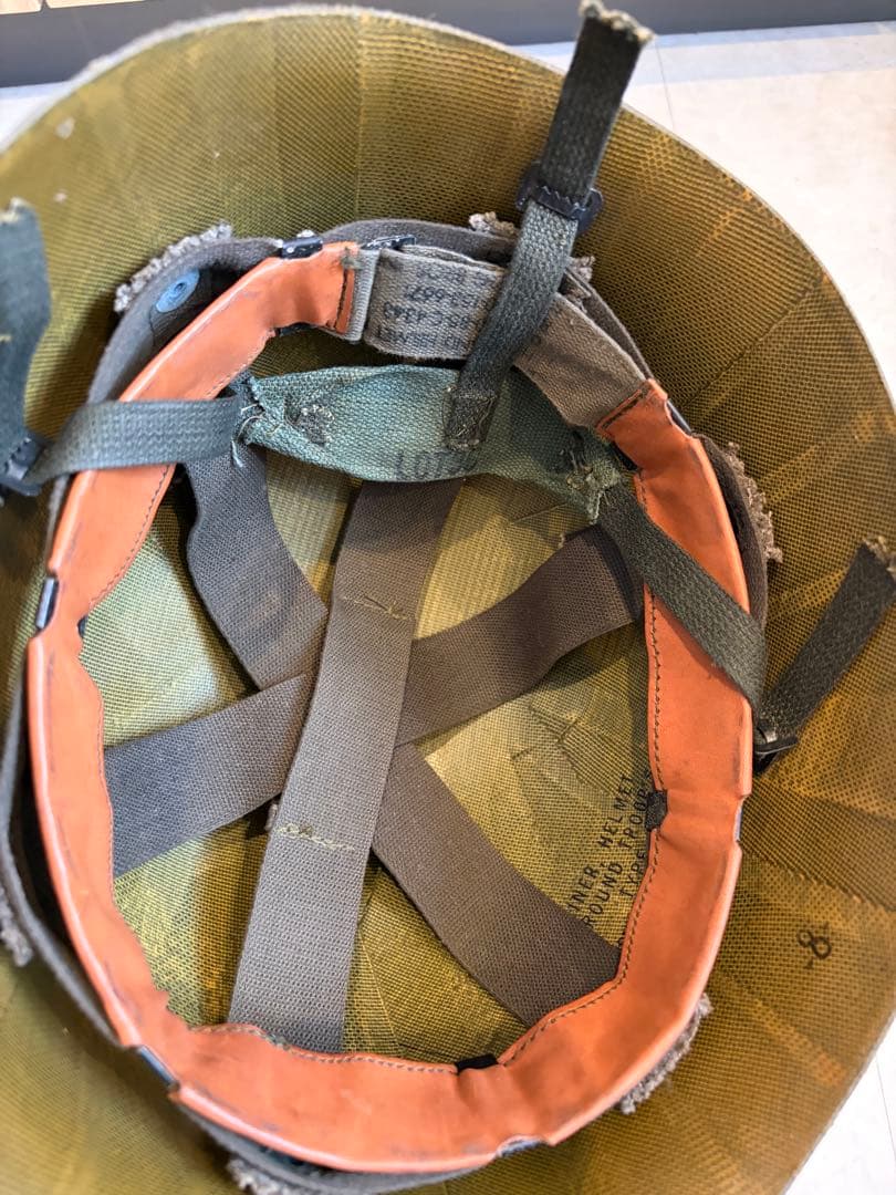 実物　米軍憲兵隊(MP)ヘルメット　オリジナルペイント