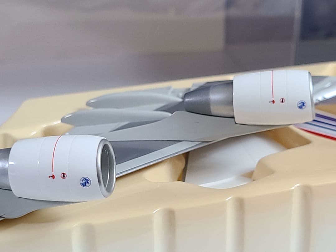 B747-400ERF エールフランスカーゴ F-GIUe ホーガン 1/200