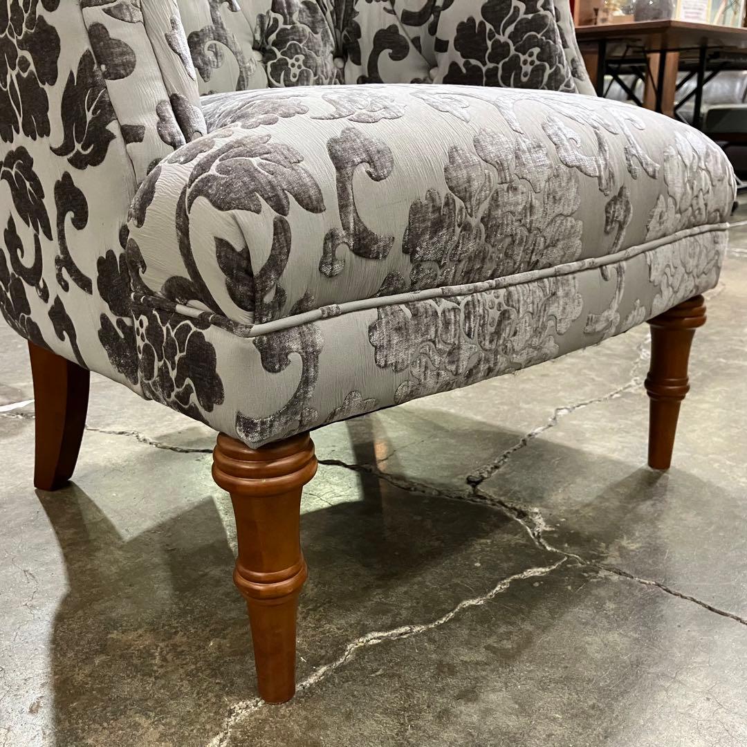 ジェニファーテイラー アームチェア 10万 1Pソファ ②