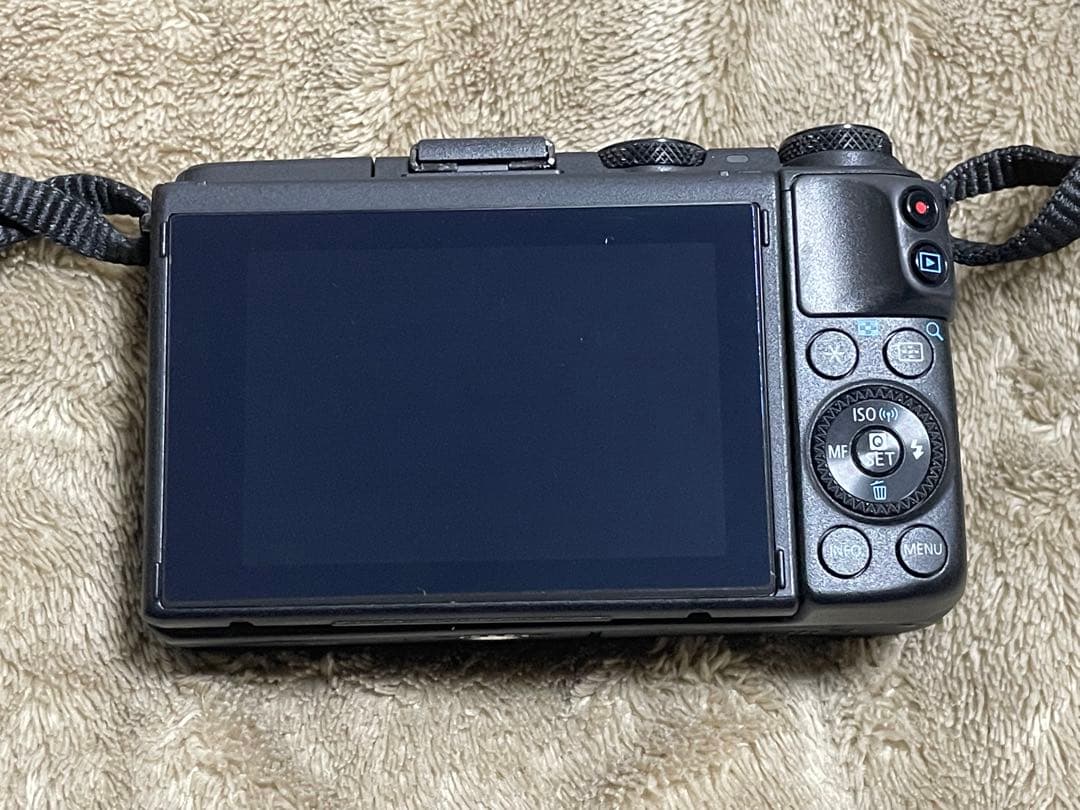 Canon EOS M3 ダブルズームキット2 レンズ用プロテクター付
