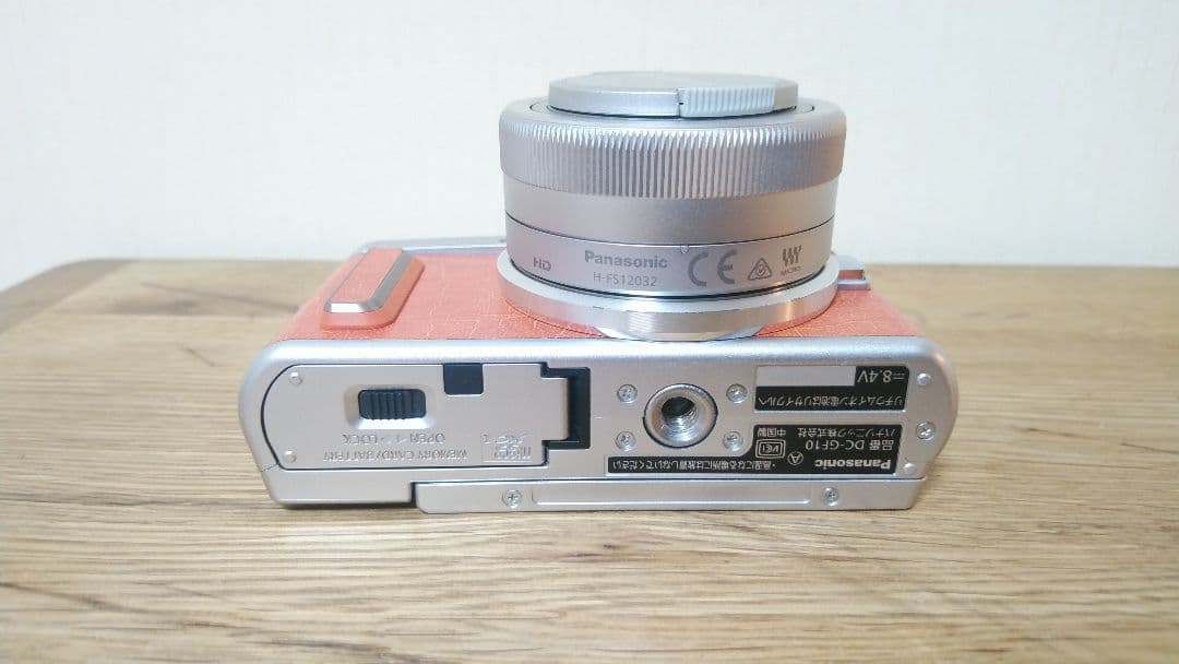 Panasonic LUMIX DC-GF10W デジタル一眼レフ