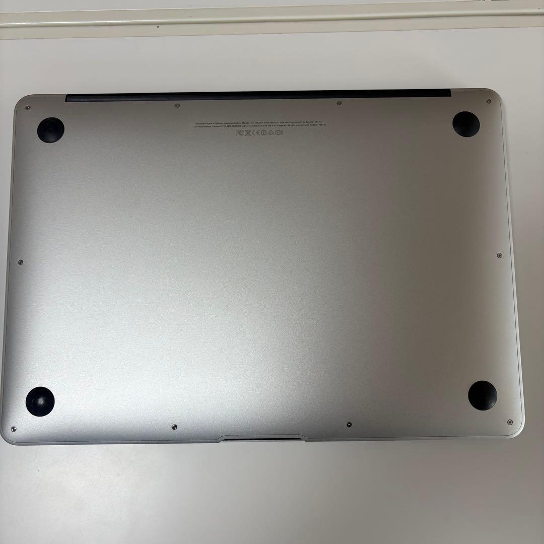 MacBook Air 13 2013 i5 4GB 128GB 初期化済