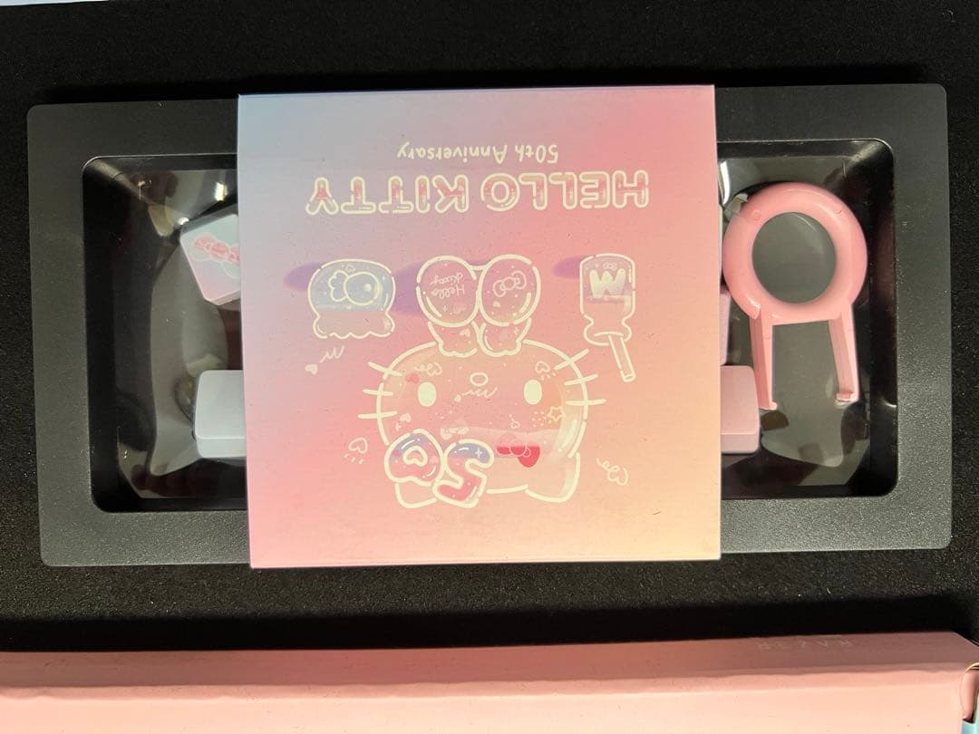 Razer x HelloKitty 50th 周年限定マウスキーボードセット