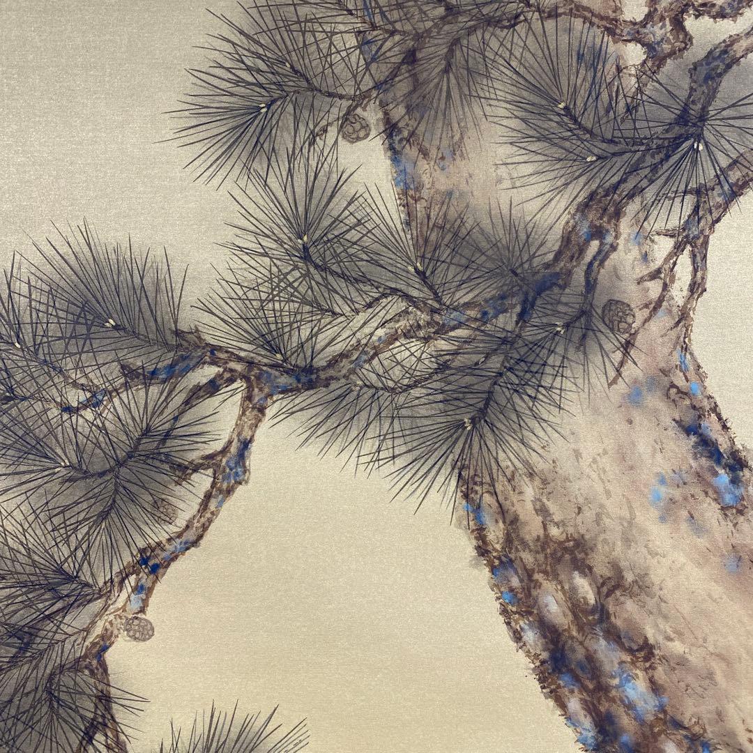 美品 掛け軸 国井幸雪作 金地 遊鯉図 共箱 二重箱 縁起物 保証書付き