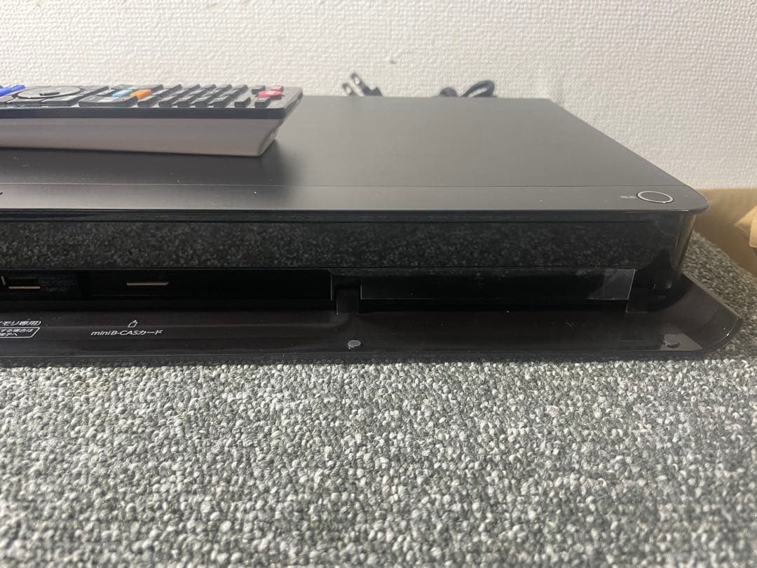 TOSHIBA ブルーレイレコーダー　DBR-W1008 2019年袋