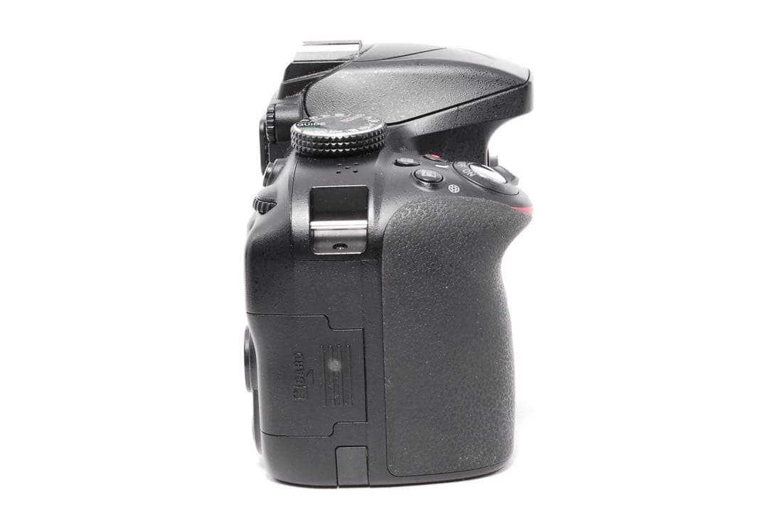 Nikon D3300◆ショット数少なめ◆Flash Air付き◆一眼レフカメラ