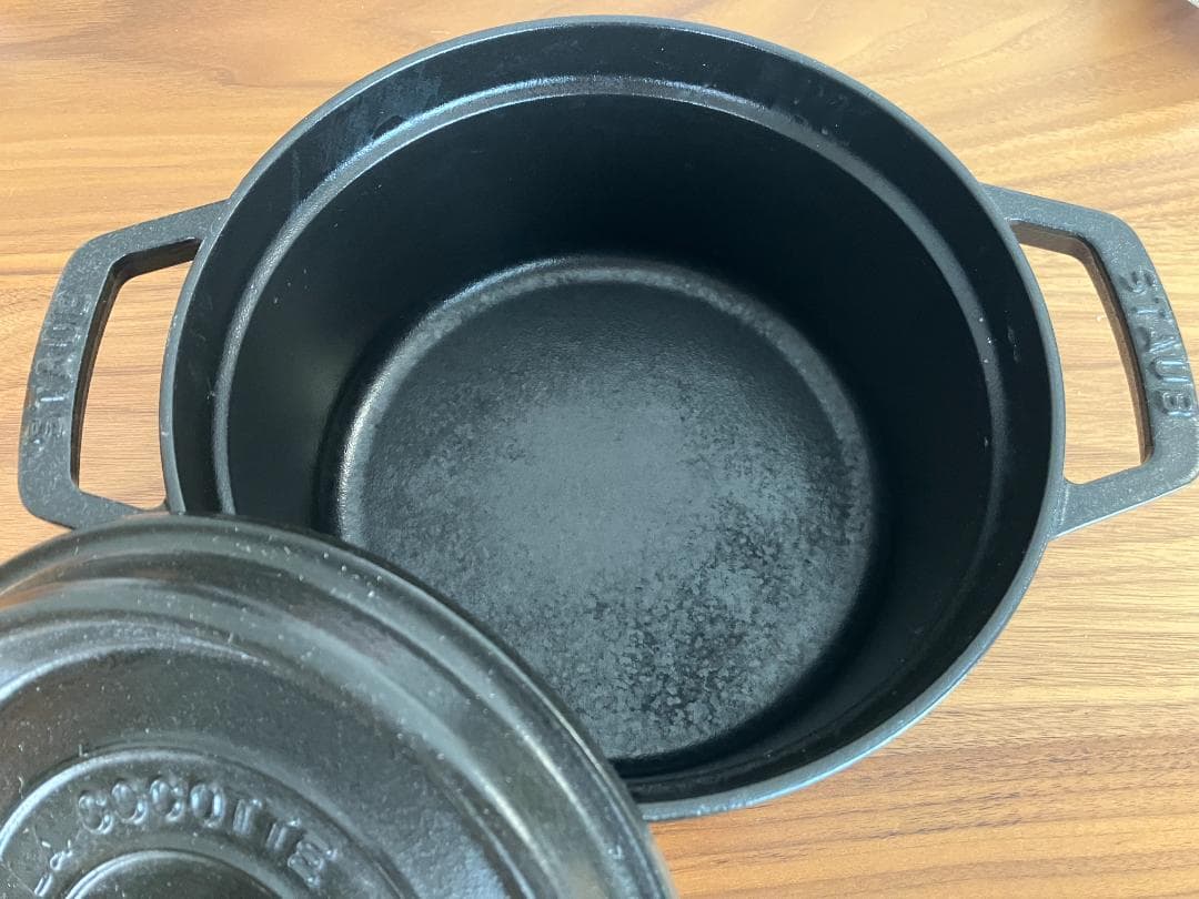 ハ*ミ様 人気の鋳物ホーロー鍋★Staub ストウブ ピコ・ココット 20cm（