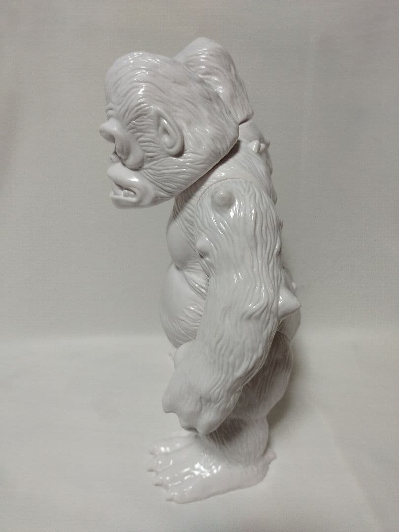 ソフビ Sofubi HxS キングゴリラ獣 white 30CM