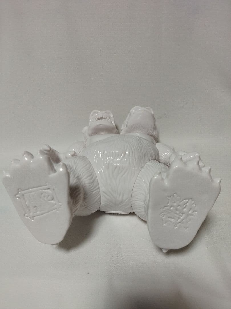 ソフビ Sofubi HxS キングゴリラ獣 white 30CM