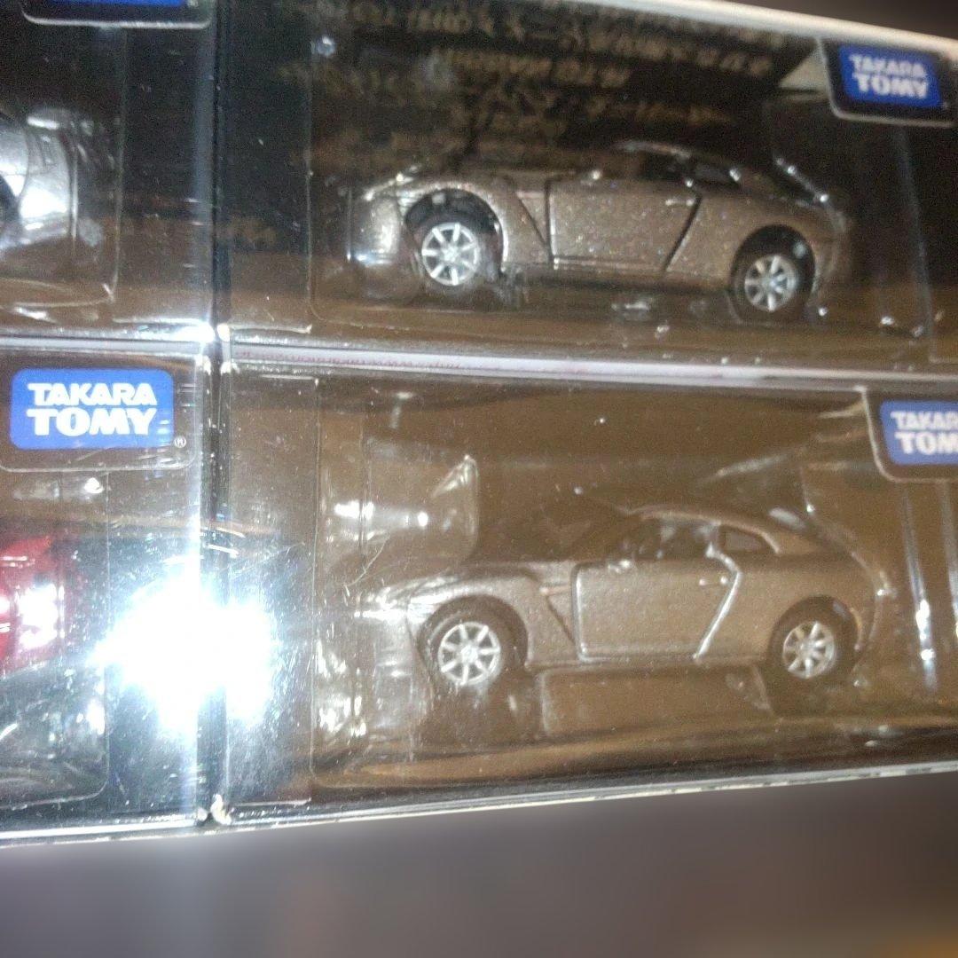 TOMICA LIMITED NISSAN GT-R コレクション
