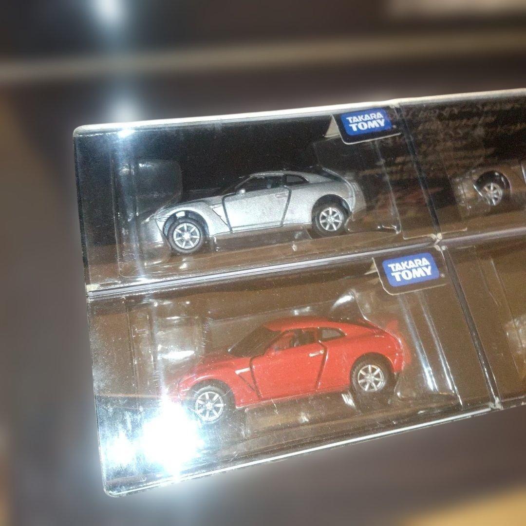 TOMICA LIMITED NISSAN GT-R コレクション