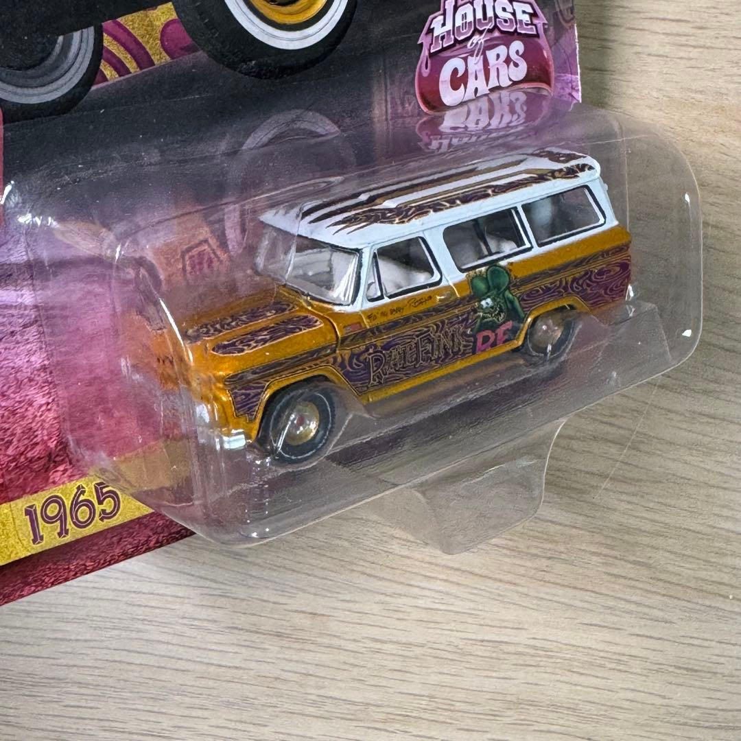 1/64 Rat Fink シボレー Suburban SEMA限定