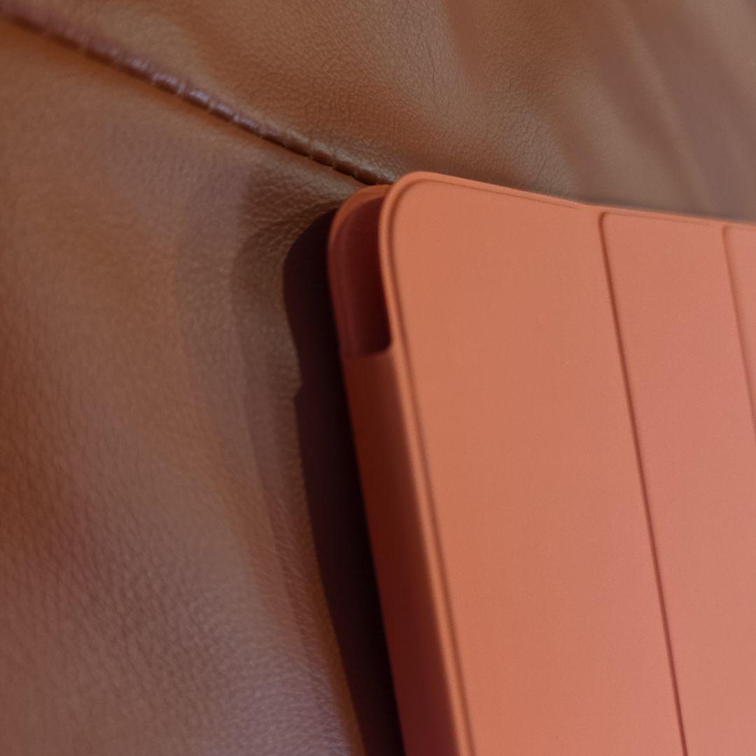 オレンジ シリコン iPadAir(第５世代)ケース Appleロゴ入り