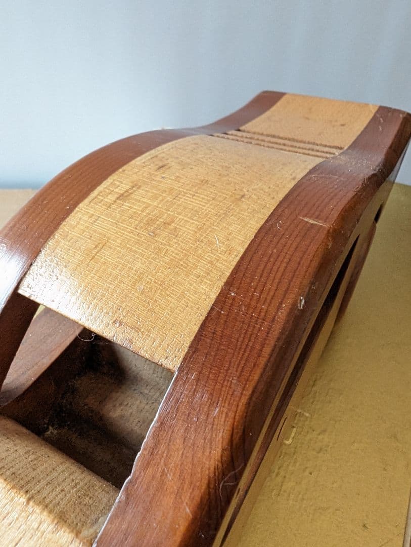 ♥ 木製 スポーツカー 　おもちゃ　おもちゃの里　日本製　 置物　未来の車✨✨♥