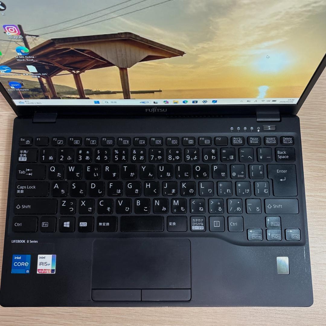 第11世代/超軽量 富士通ノートパソコン/Windows11/SSD256G