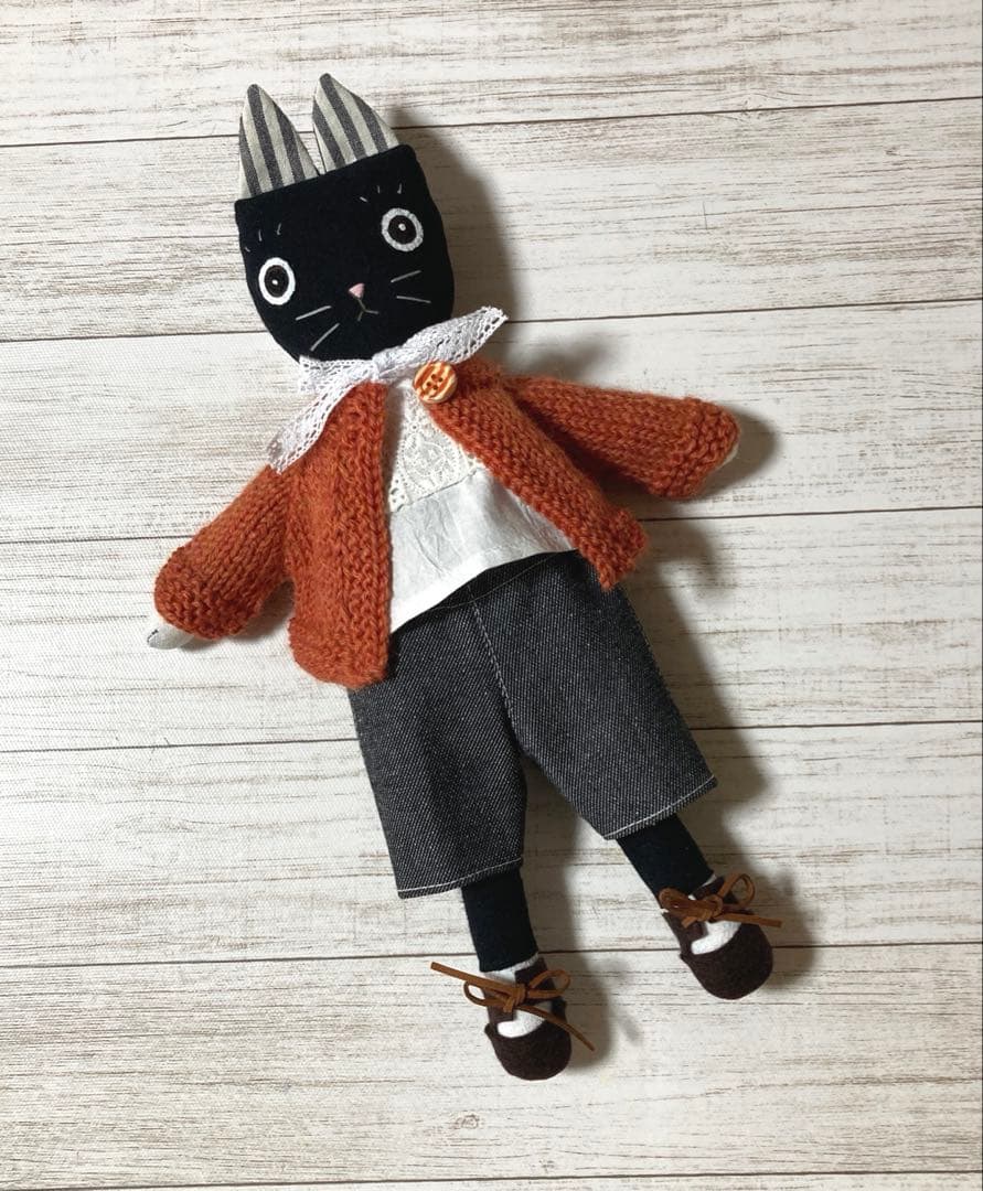 まんまるお目々の黒ねこさん