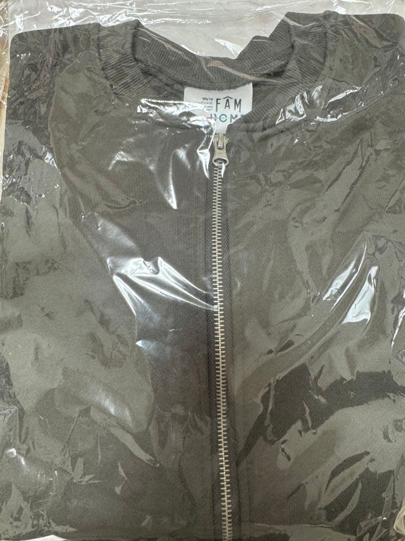 timelesz ジップアップカーディガン　A