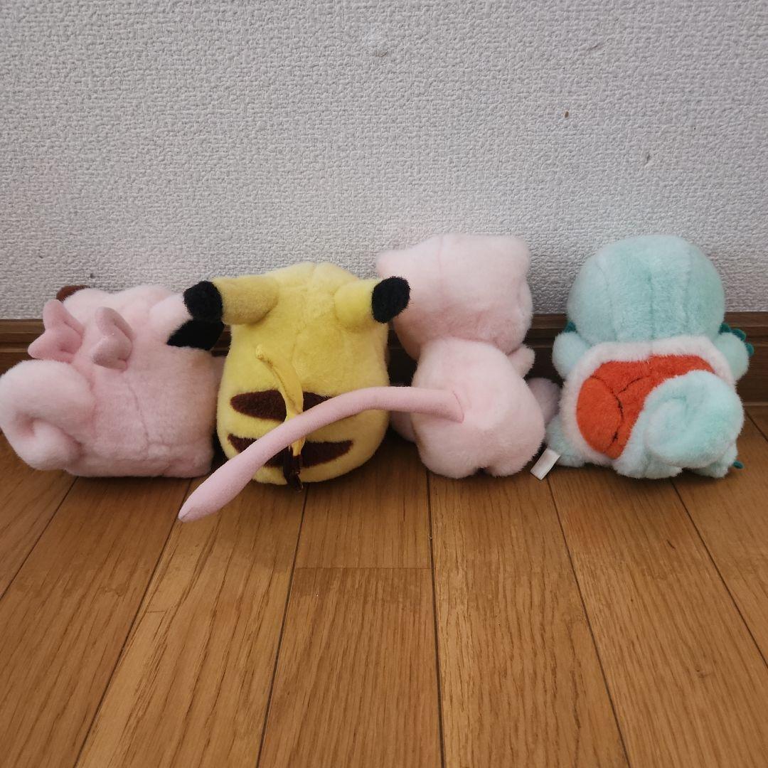 TOMY 初期　ポケットモンスター　ぬいぐるみ４点セット　ピカチュウ
