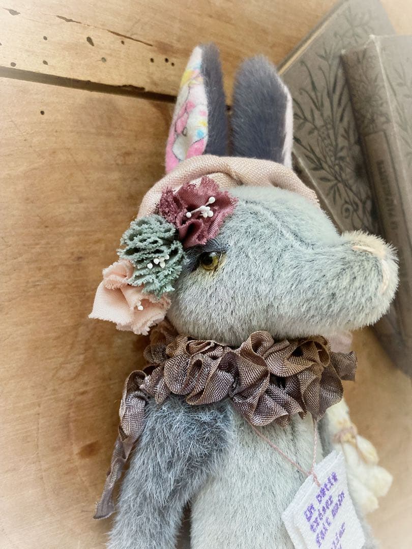 ☆CANON☆うさぎのぬいぐるみ ハンドメイド グレー アンティーク風