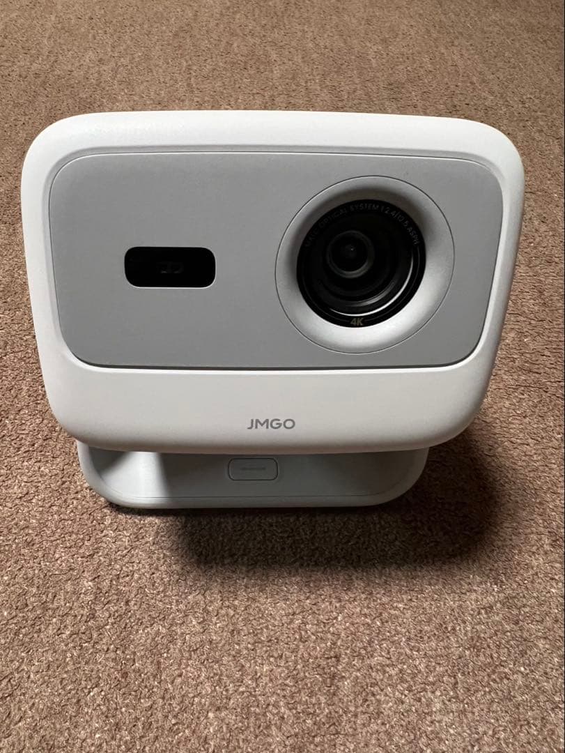 JMGOプロジェクター　60インチスクリーン付き