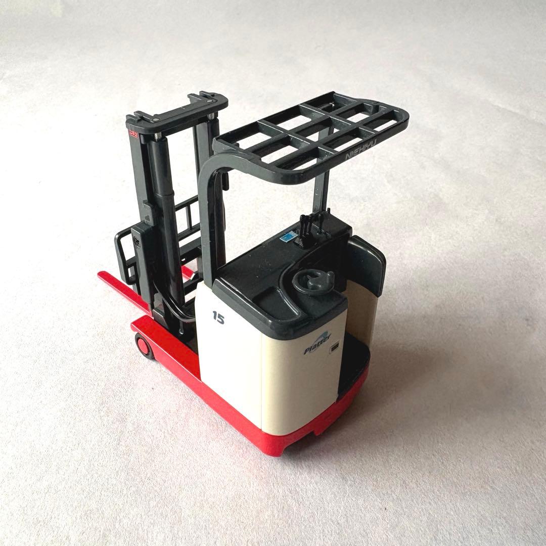 ニチユ リーチ式フォークリフト 1/24 模型 箱付
