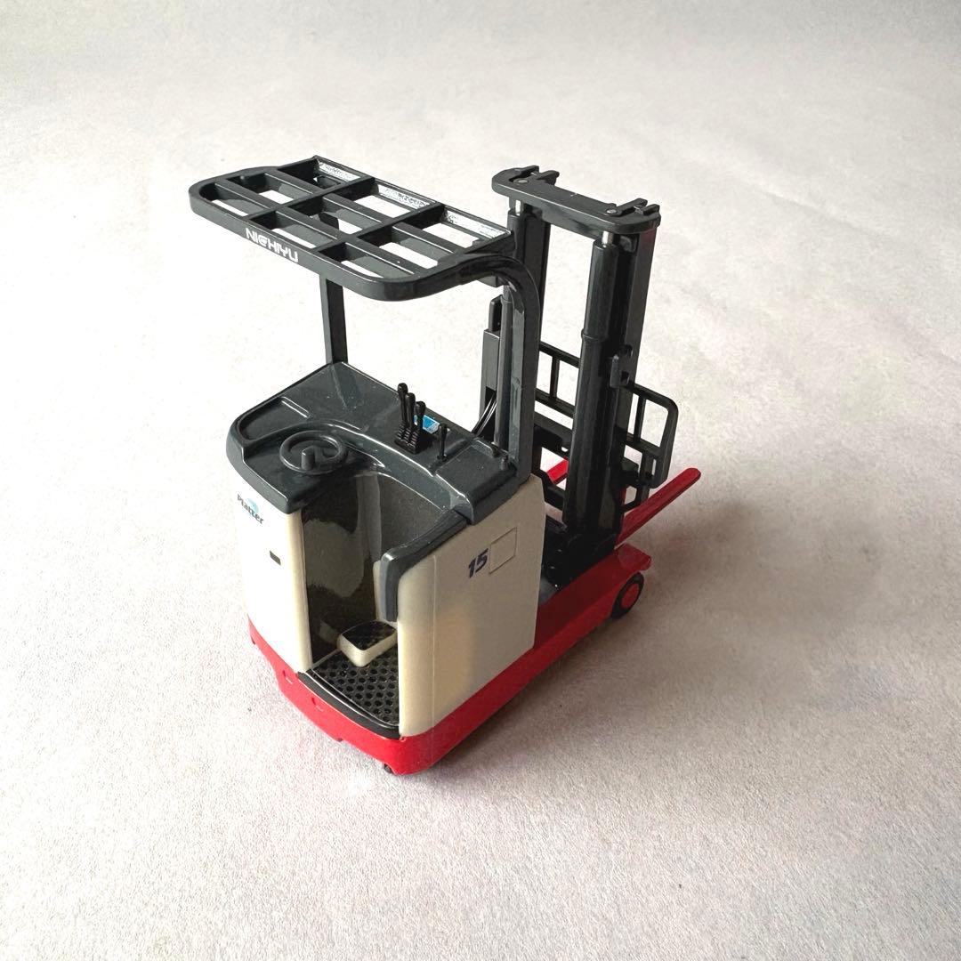 ニチユ リーチ式フォークリフト 1/24 模型 箱付