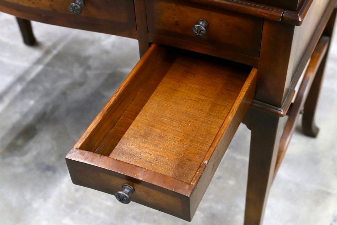 GMIH230○THEODORE ALEXANDER / セオドアアレキサンダー