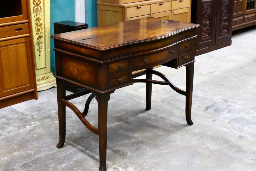 GMIH230○THEODORE ALEXANDER / セオドアアレキサンダー