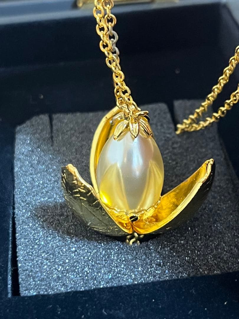 ハリー・ポッター トライウィザードカップと金の卵ペンダントセット