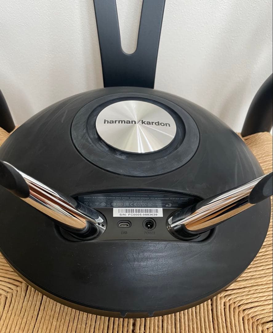 Harman Kardon Onyx Studio スピーカー