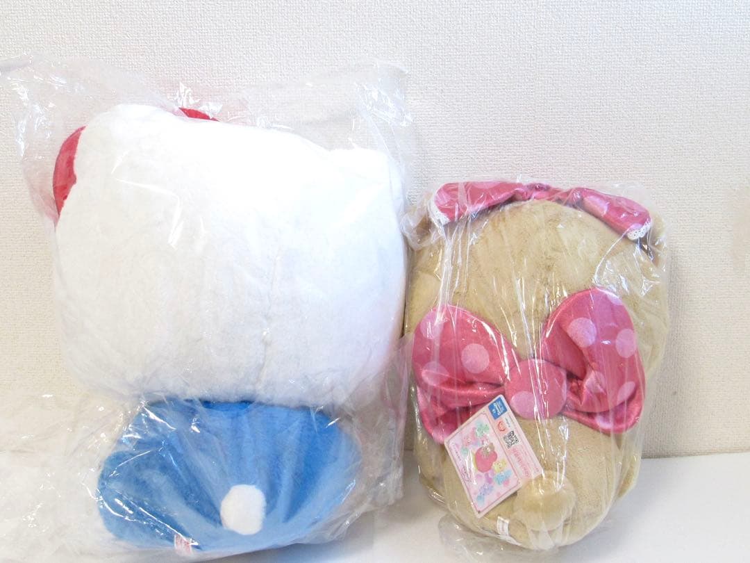 ハローキティ　ぬいぐるみ　まとめ売り