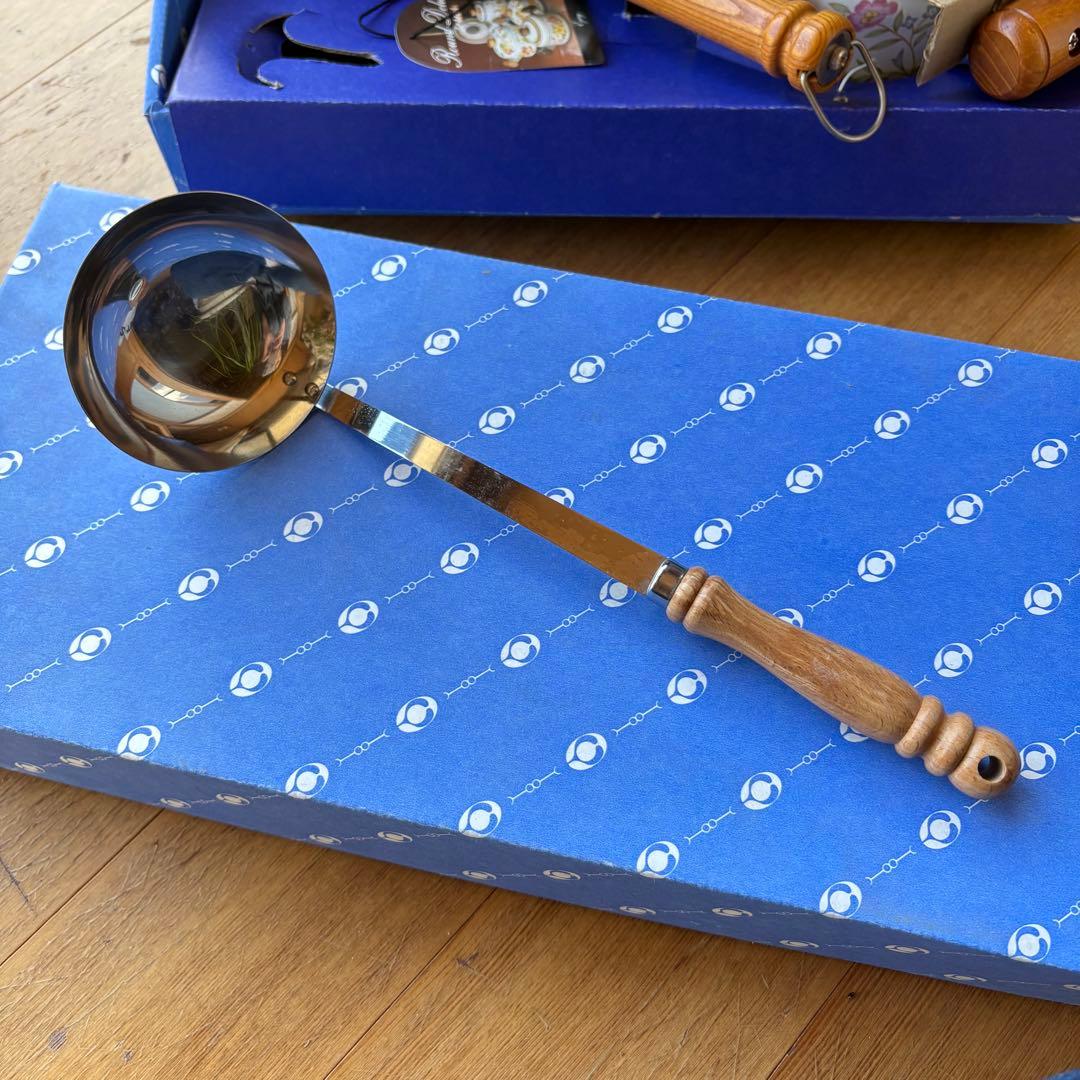 エジリーの昭和レトロな花柄ホーロー鍋　2個