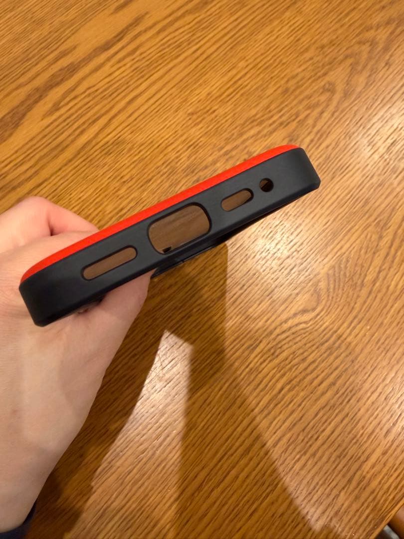 TORRAS iPhone17ケース