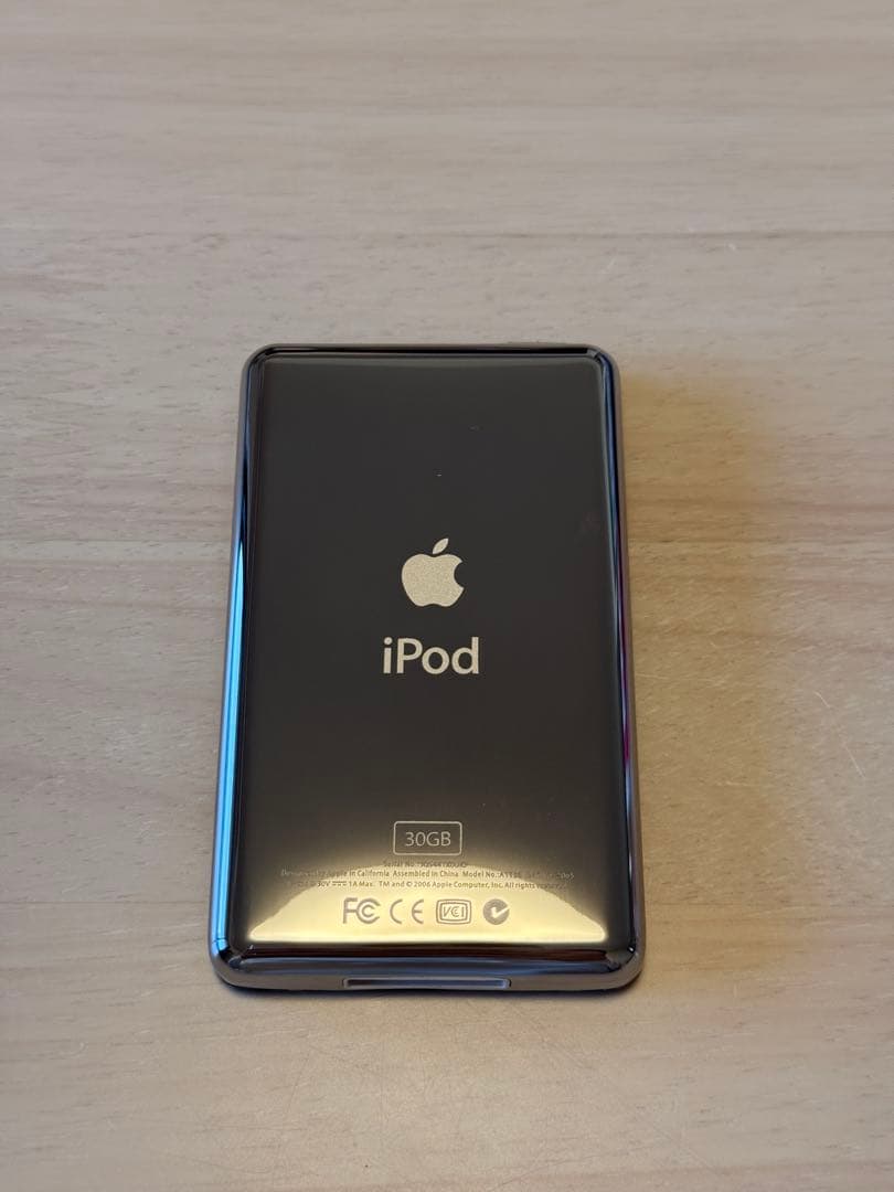 Apple iPod Video 30GB 第5世代 外装交換済み