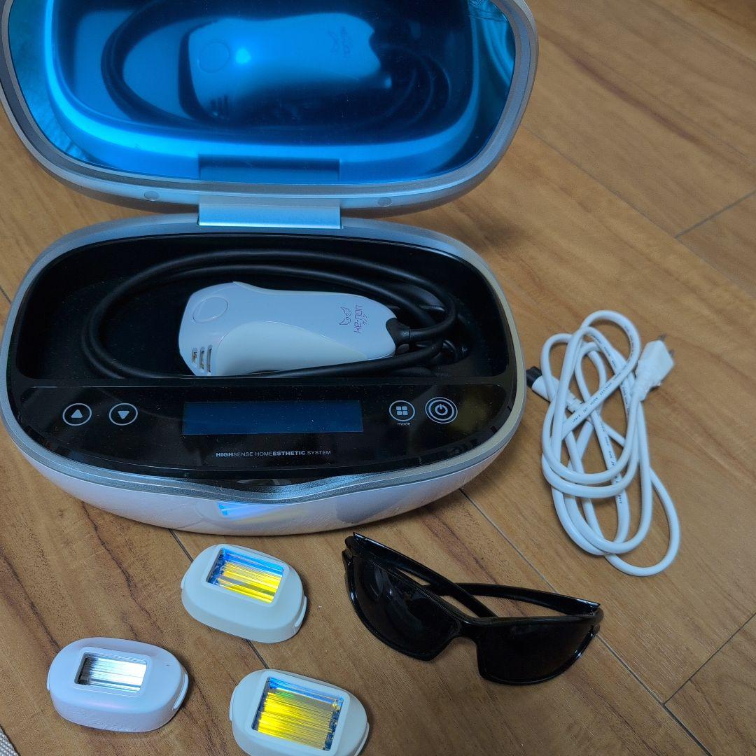 美品♥MF6 ケノン　フラッシュ式脱毛器　NIPL－2080カートリッジ3個付き