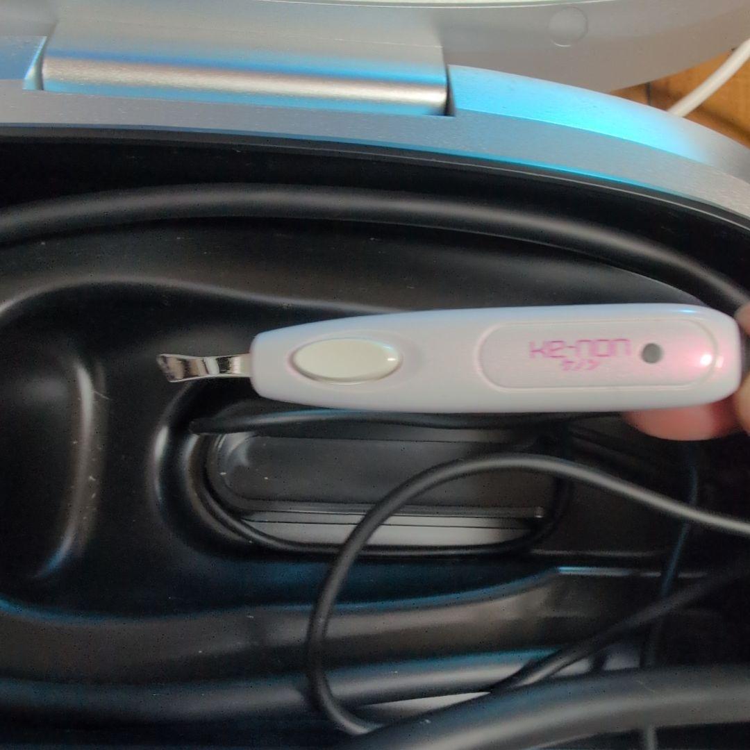 美品♥MF6 ケノン　フラッシュ式脱毛器　NIPL－2080カートリッジ3個付き