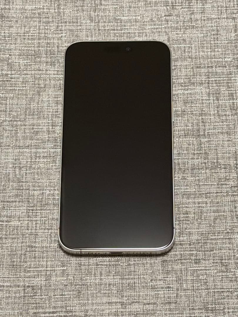 【美品】Apple iPhone 15 Pro Max 256GB ナチュラル