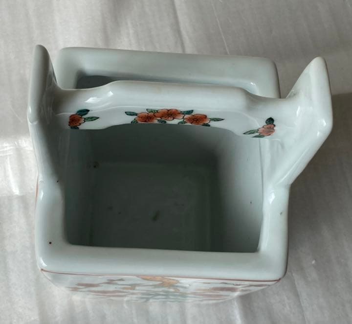 陶磁器　手桶になります。 F