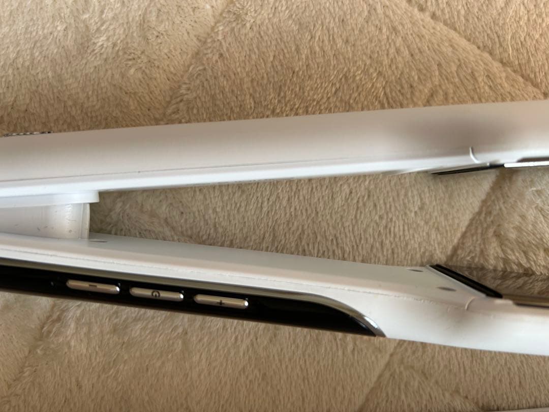 ALLILY ストレートヘアアイロン ホワイト　40ミリ