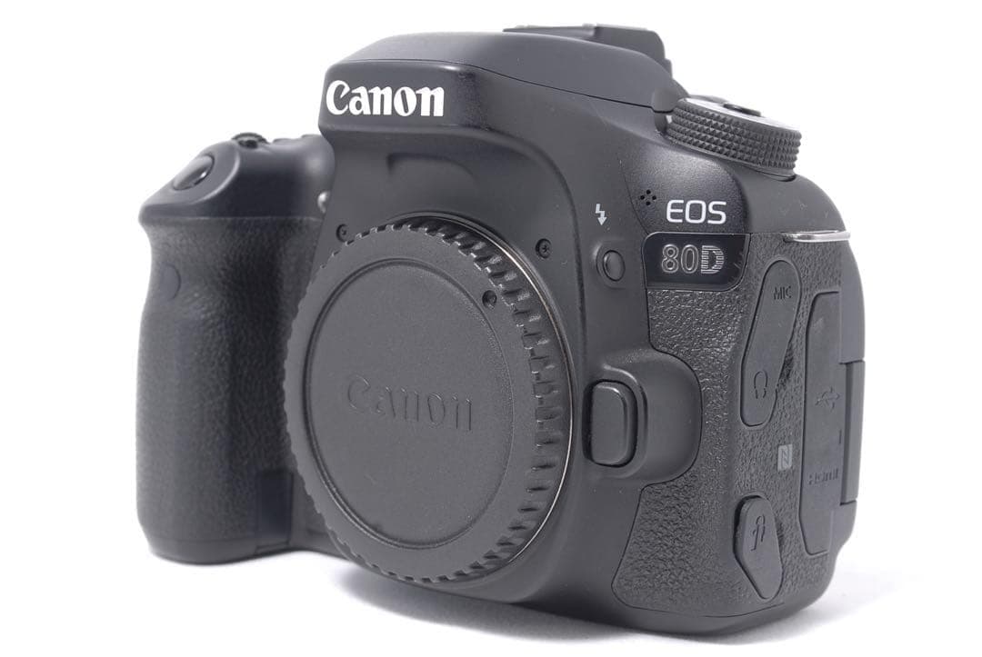 【フォロー割あり】Canon EOS 80D ハイスペック一眼レフ 標準レンズ