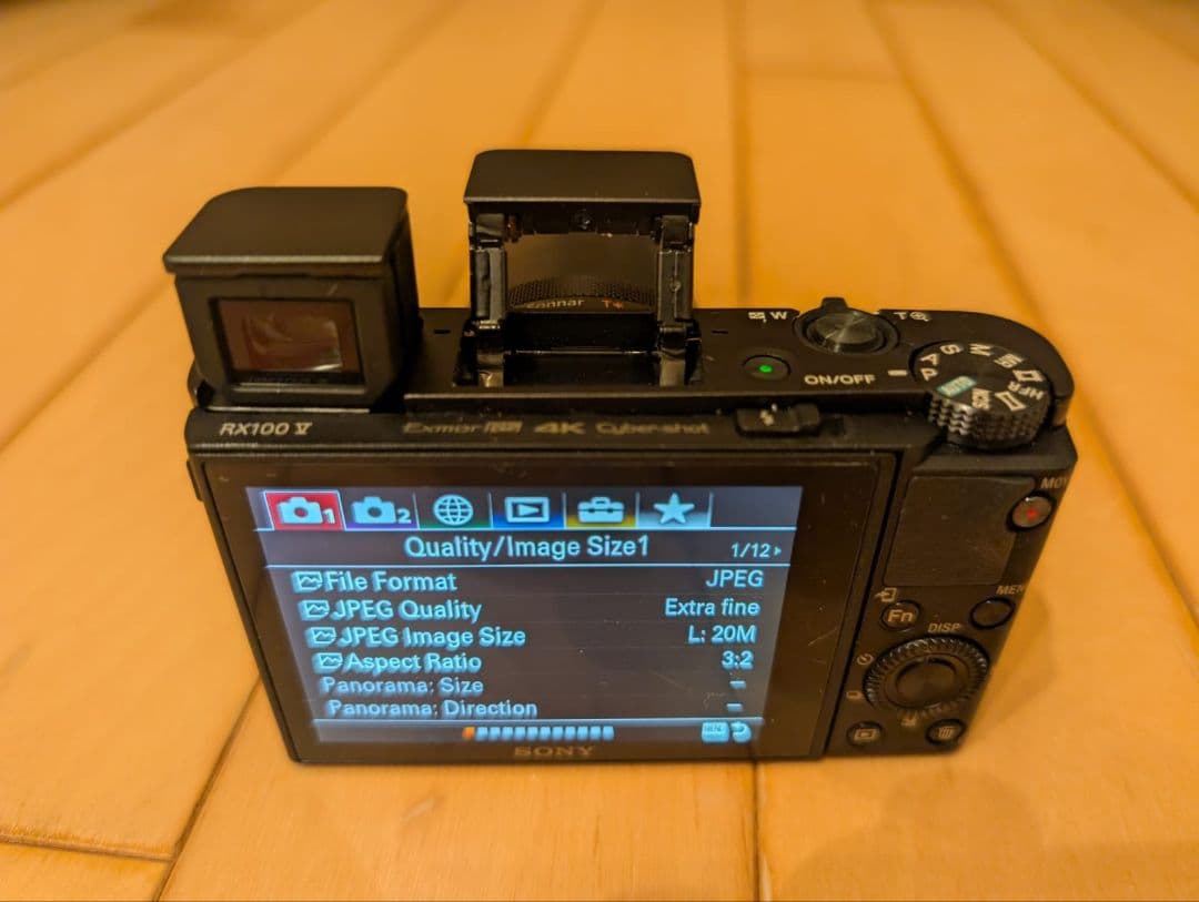 SONY RX100V(DSC-RX100M5A) コンパクトデジタルカメラ