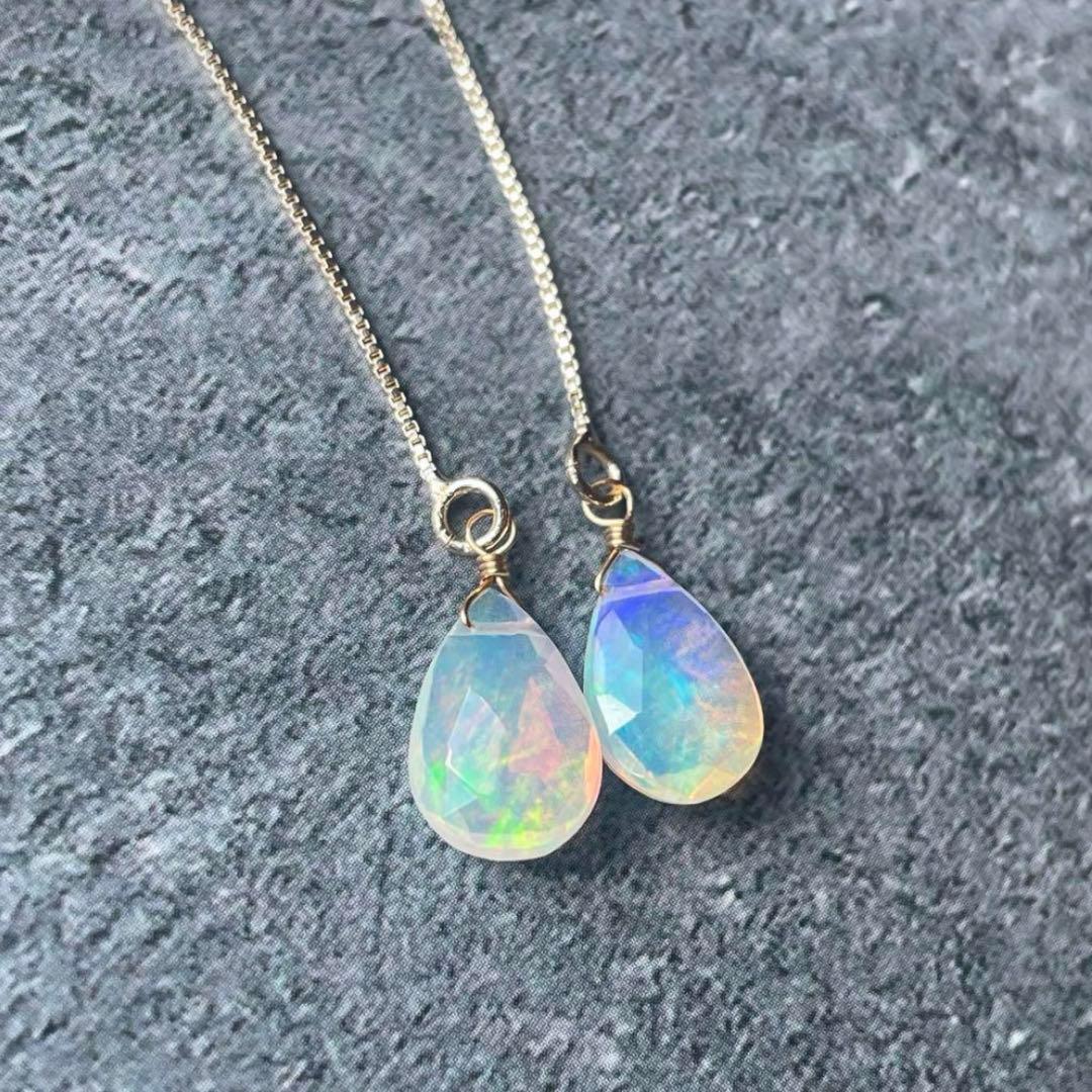 遊色ギラギラ プレシャス オパール ペアシェイプ アメリカンピアス