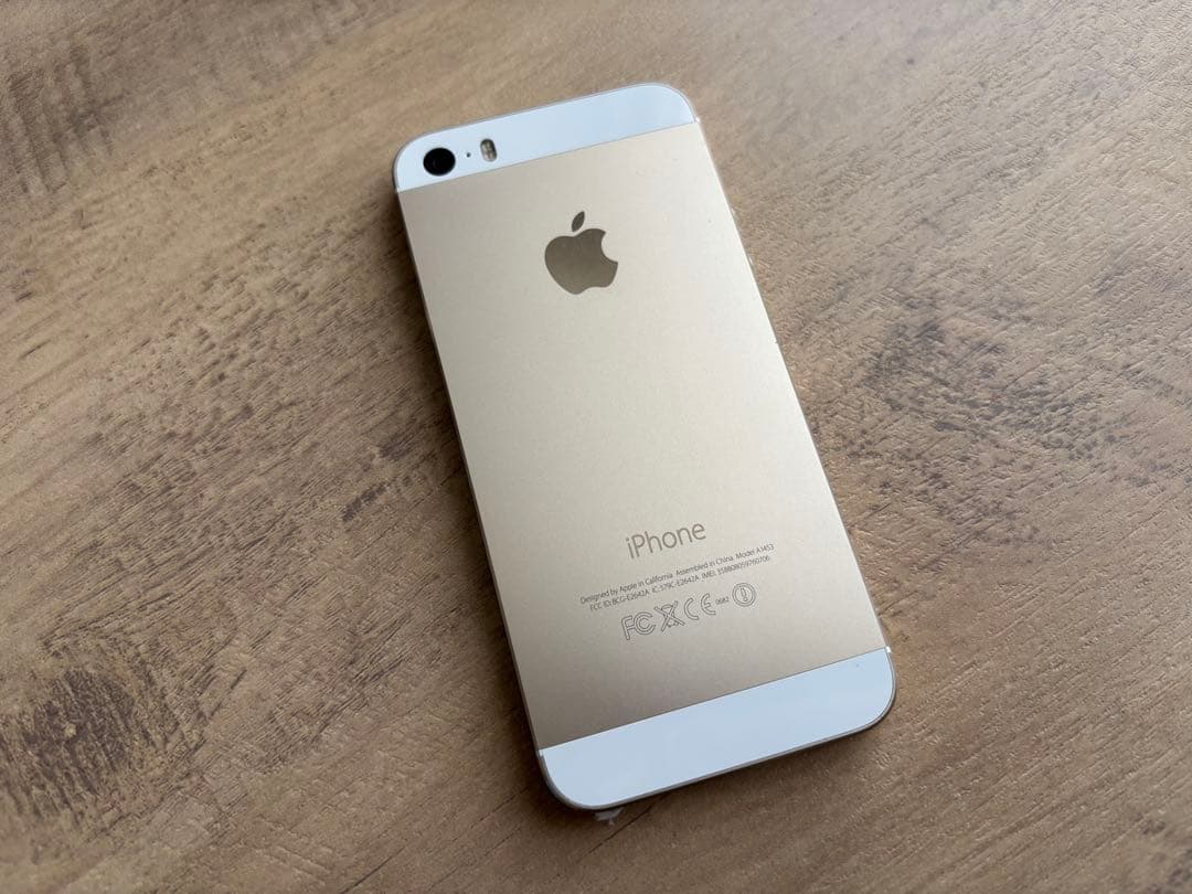 【美品】Apple iPhone SE ゴールド 32GB